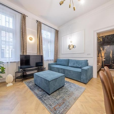 Sass Glamour Apartment Next To St Stephen Basilica S1 Budapeste Exterior foto